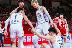 萨巴伦卡赛点兑现，广厦男篮淘汰辽宁男篮晋级四强，主帅激动落泪的简单介绍